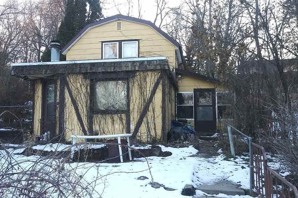 1st image of 3934 Elmdale Ave