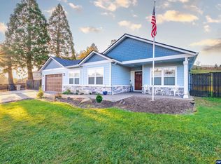 1099 Vaughan Ln, Lebanon, OR 97355