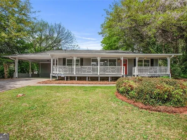 5052 W Mountain St, Stone Mountain, GA 30083