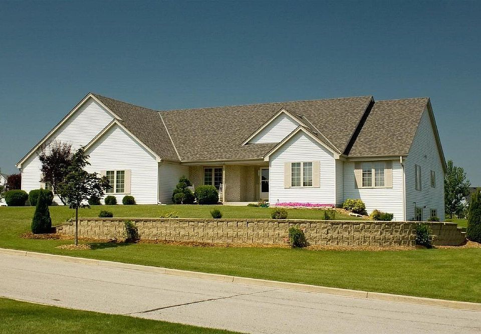 Available Soon: 9073 S 47th St, Franklin, WI 53132