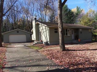 1207 Woodland Dr, Rhinelander, WI 54501