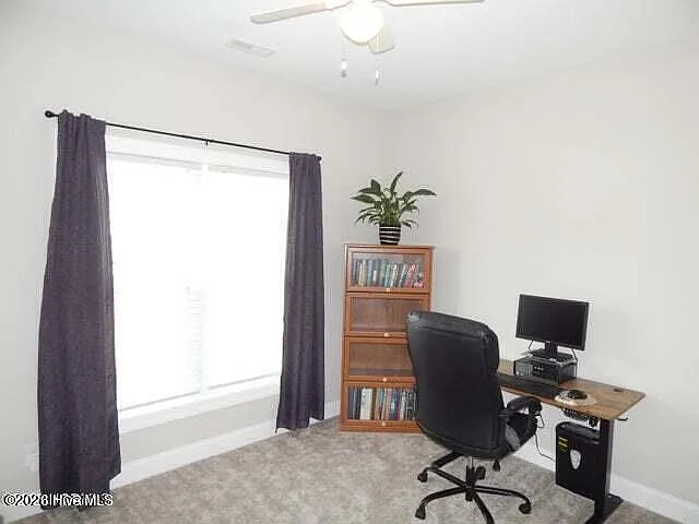 3913 Pensacola Dr — Photo 10