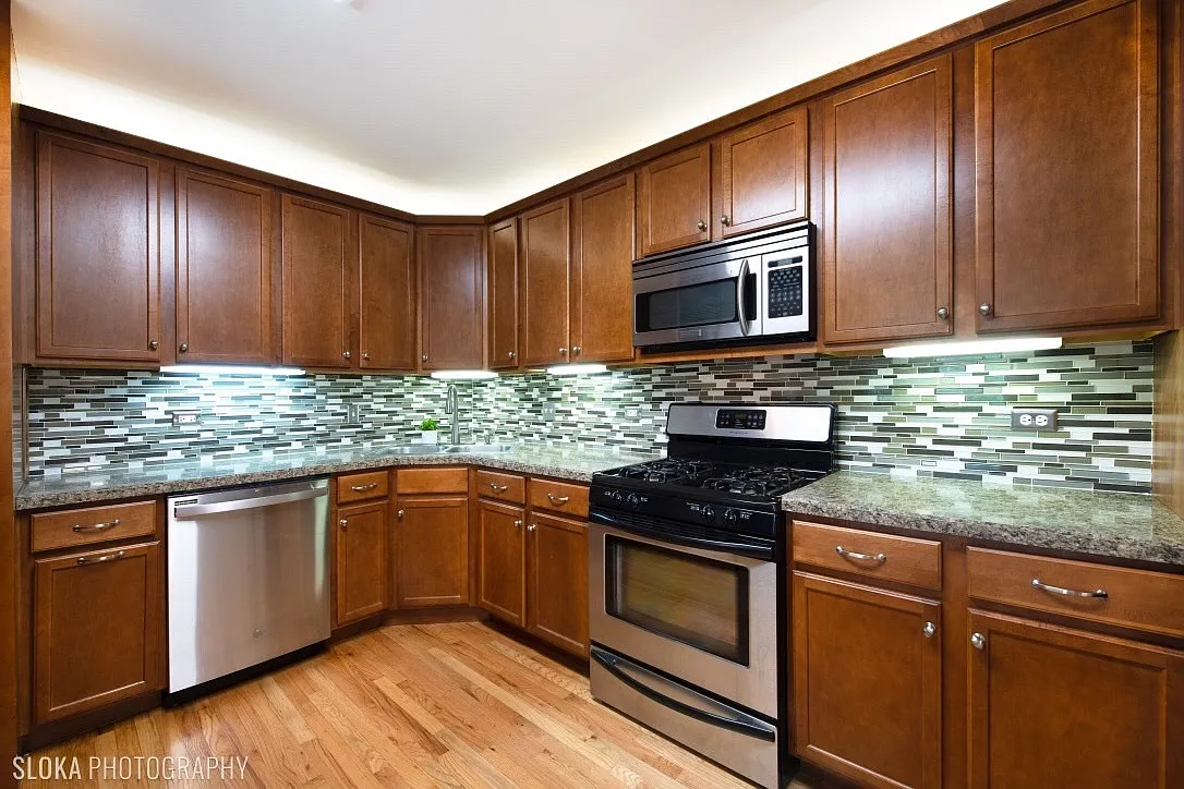 1 bed, 650 sqft, $1,600 — Photo 3