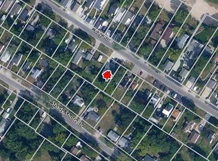 718 Bay Rd, Bay City, MI 48706