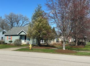 933 Grant Ave, Erie, PA 16505