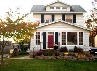4310 W 219th St, Fairview Park, OH