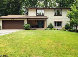 545 Lanceshire Ln, State College, PA 16803