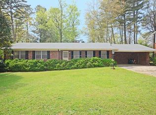 1632 Drayton Woods Dr, Tucker, GA 30084