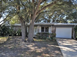 718 Rosemont St, Fort Walton Beach, FL 32547