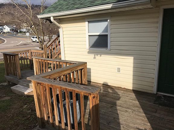 2nd image of 18 Highland Ave
