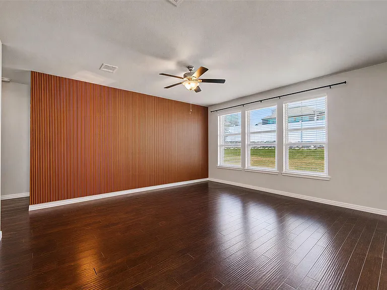 5809 Lehman Way — Photo 7