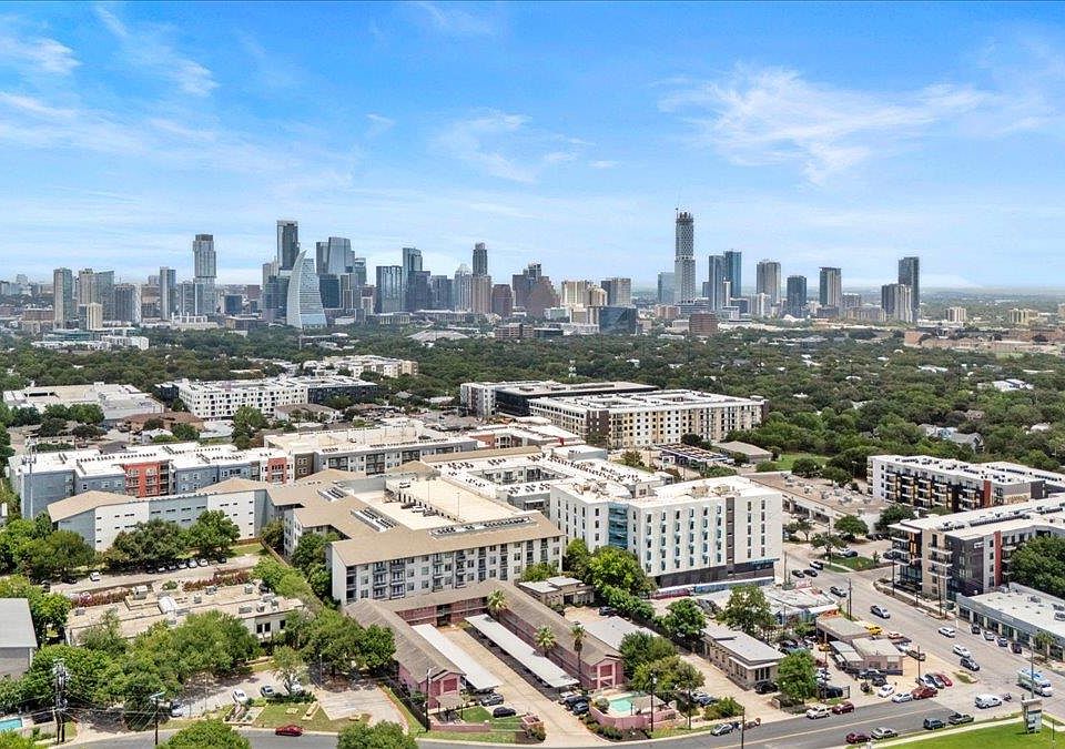1st image of 1422 Collier St APT 103