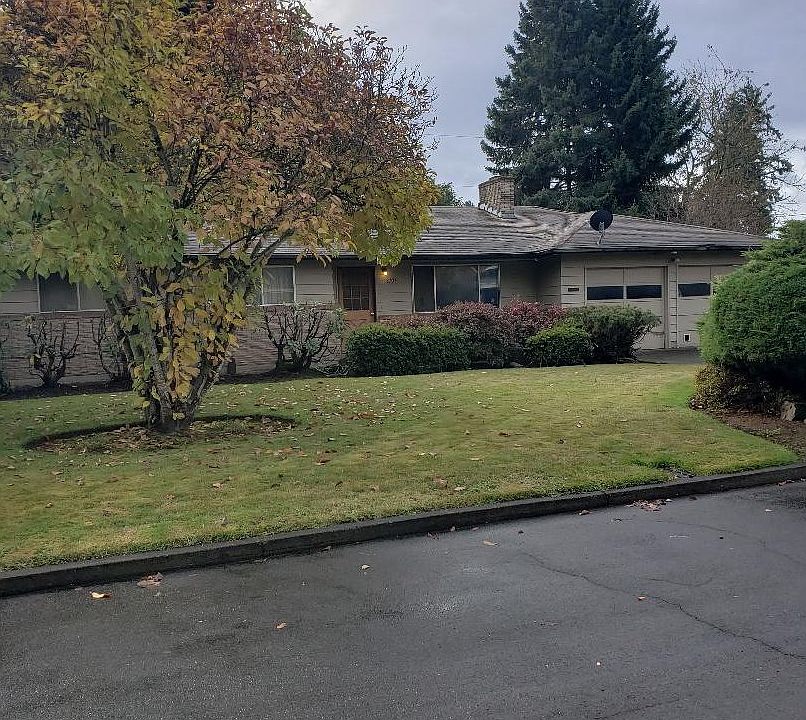 1st image of 3101 NE 44th St