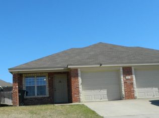 306 N 10th St APT A, Nolanville, TX 76559