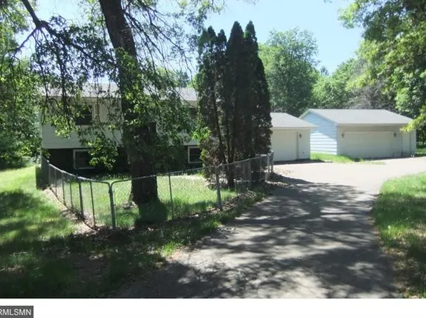 16710 3rd St NE, Ham Lake, MN 55304