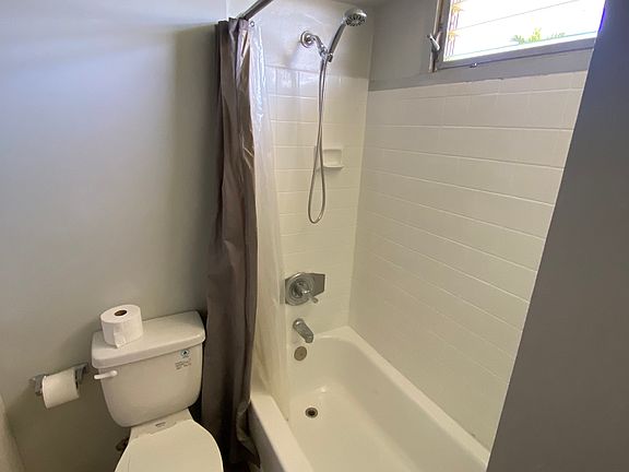 5th image of 1060 Kamehameha Hwy APT 205B