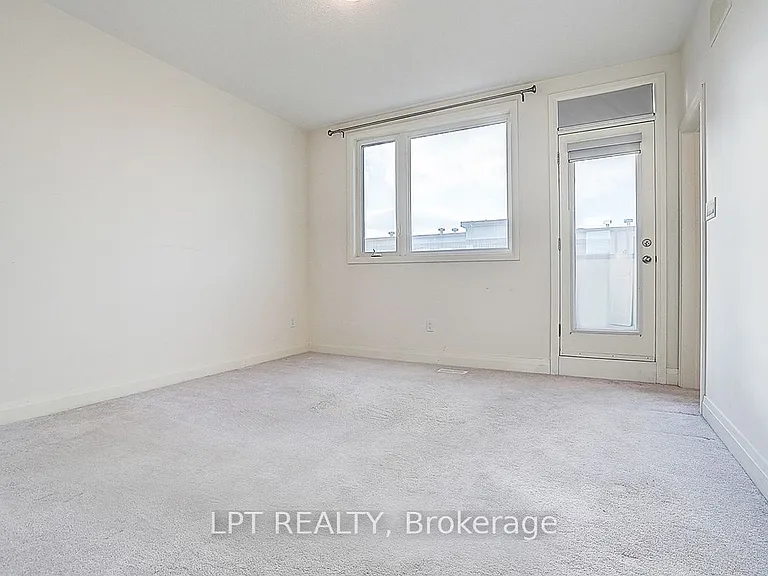 84 William Saville St — Photo 34