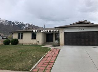 1572 E Hidden Valley Rd, Sandy, UT 84092