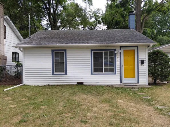 1034 Merrifield St SE, Grand Rapids, MI 49507