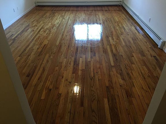 4th image of 1940 78th St #1