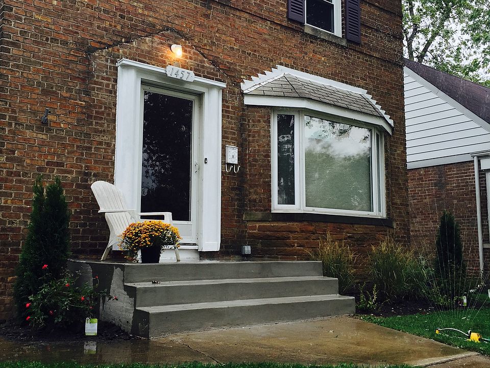 2nd image of 1457 Wentworth Ave