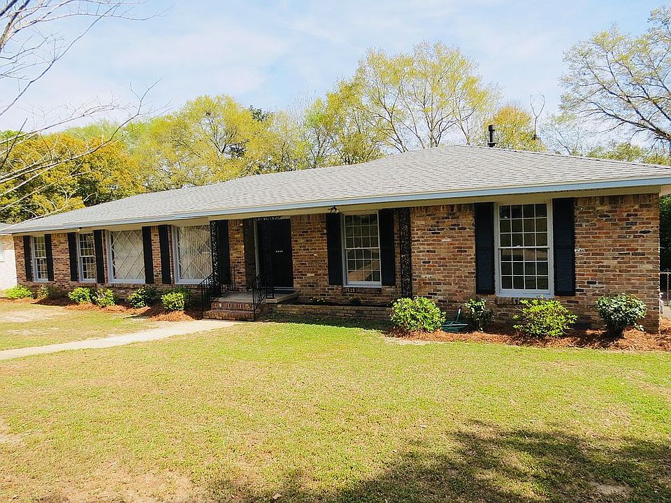 1st image of 4205 Winchester Dr