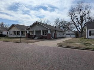 405 N 6th St, Tonkawa, OK 74653
