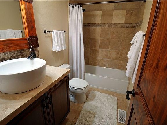 2nd image of 168 Dunlop Ct #168