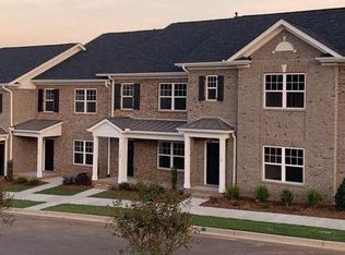 18 Peckham St, Greenville, SC 29607