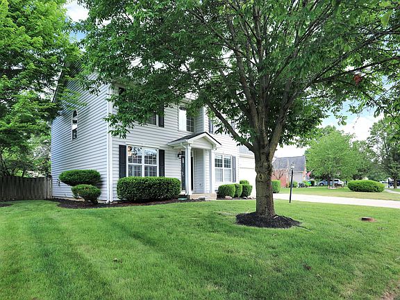 3rd image of 14057 Royalwood Dr