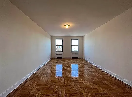 Rented by Queens Apartments Realty LLC | media 11