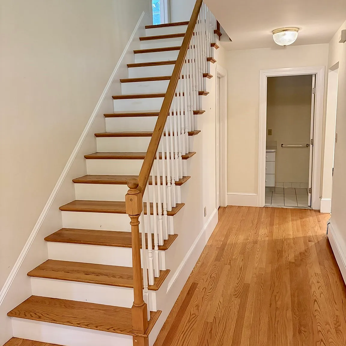 4 bed, 1.5 bath, 1800 sqft, $4,500 — Photo 4