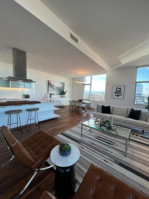 1st image of 1800 Wazee St #1001