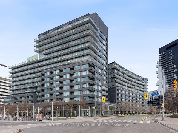 120 Bayview Ave #S308, Toronto, ON M5A 0G4