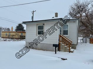 810 S 20th St, Council Bluffs, IA 51501