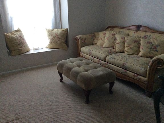 4th image of 7725 Fox Knoll Pl