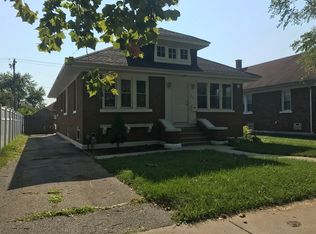 812 Wilcox St, Joliet, IL 60435