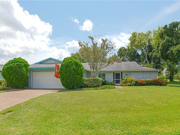2nd image of 3710 Prairie Dunes Dr