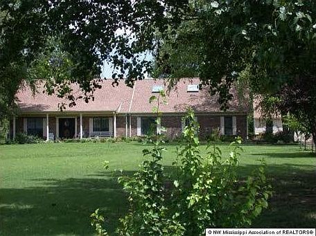For Sale: 4380 DOUGLAS DRIVE, OLIVE BRANCH, MS 38654