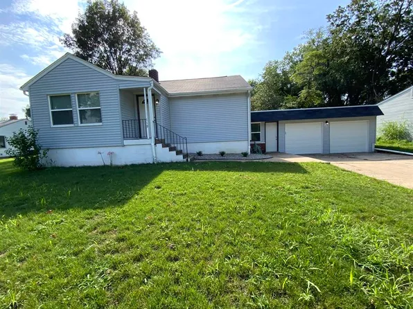 119 Homestead Ave, O'Fallon, IL 62269