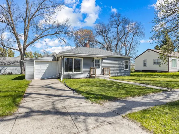 108 Highland Ct, Tyler, MN 56178