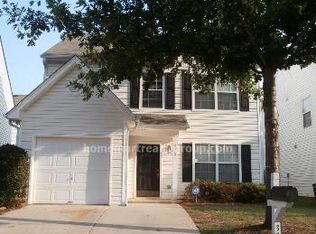 378 Spring Walk Trce, Lawrenceville, GA 30046