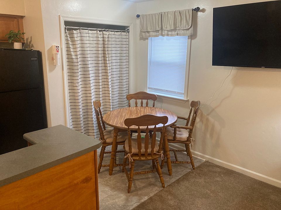 Eating Area (Model)