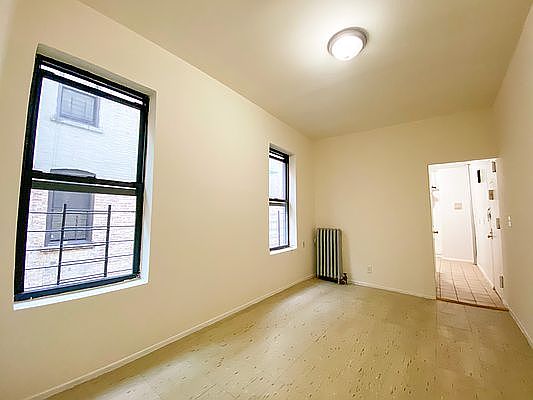 1st image of 124 Sherman Ave APT 14