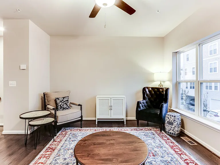 215 Wesley Brown Ln — Photo 12