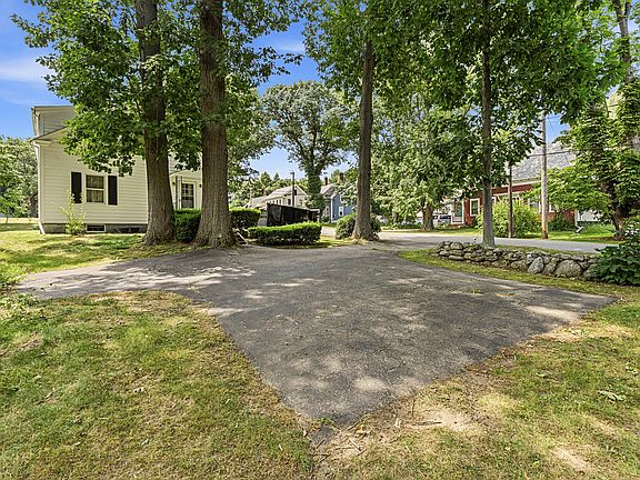 2nd image of 137 Pleasant Street