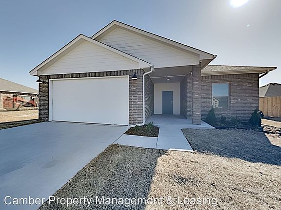 2nd image of 1908 Sara Vista Dr