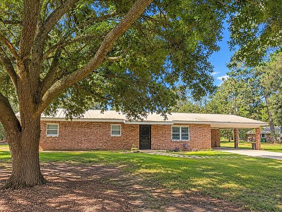 2nd image of 2035 Armentor Rd