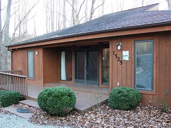 3rd image of 1525 Bremble Dr