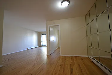 Rented by Silverstein Collection LLC 